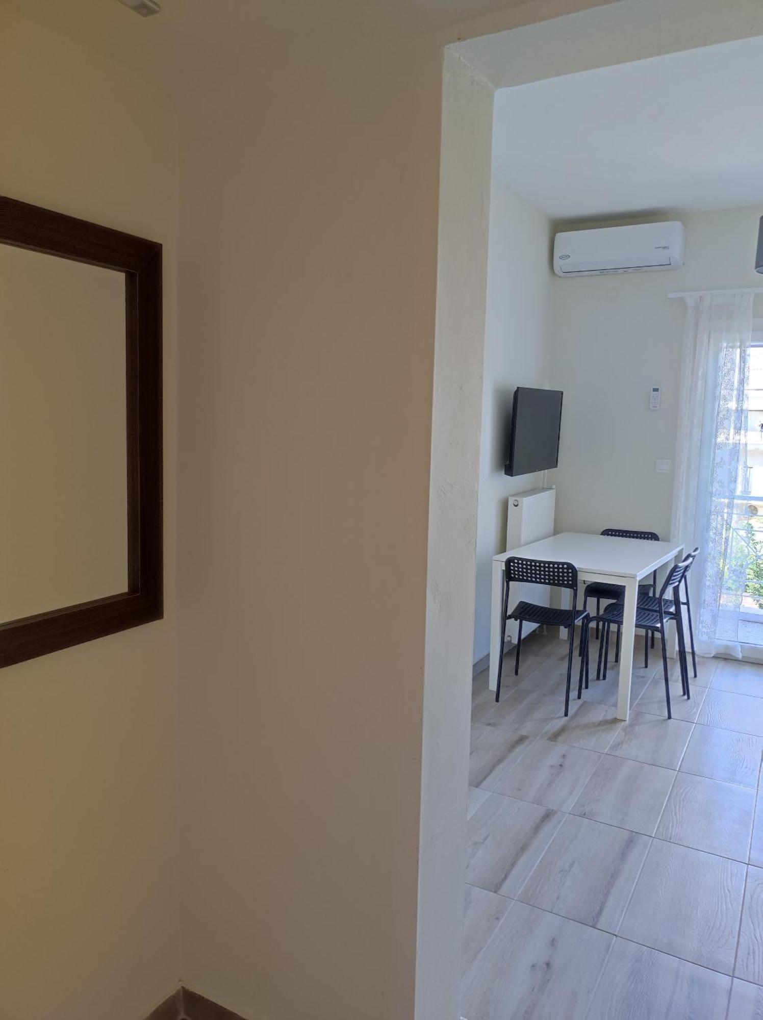 Sea Breeze 101 Apartment