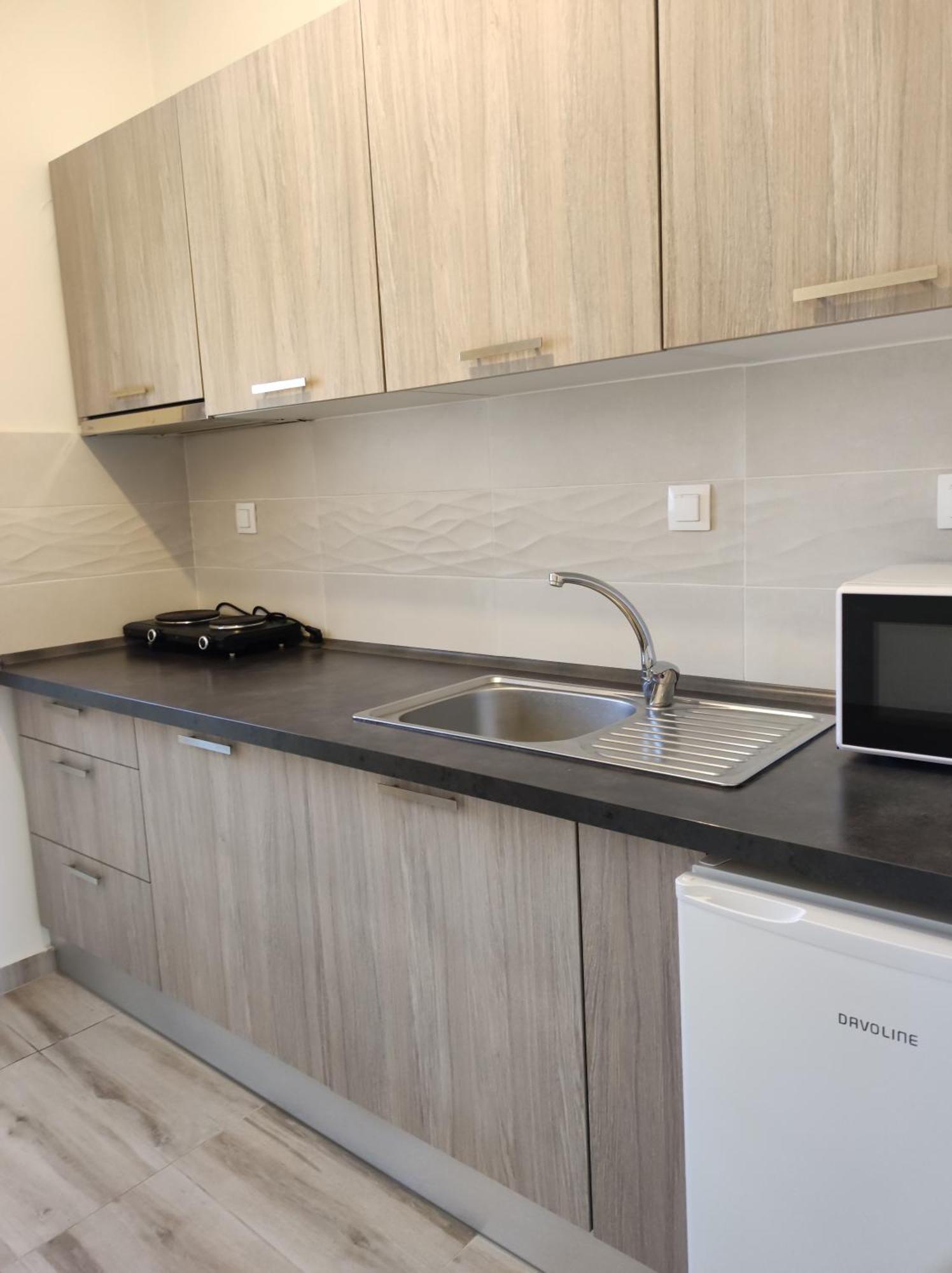 Sea Breeze 101 Apartment *